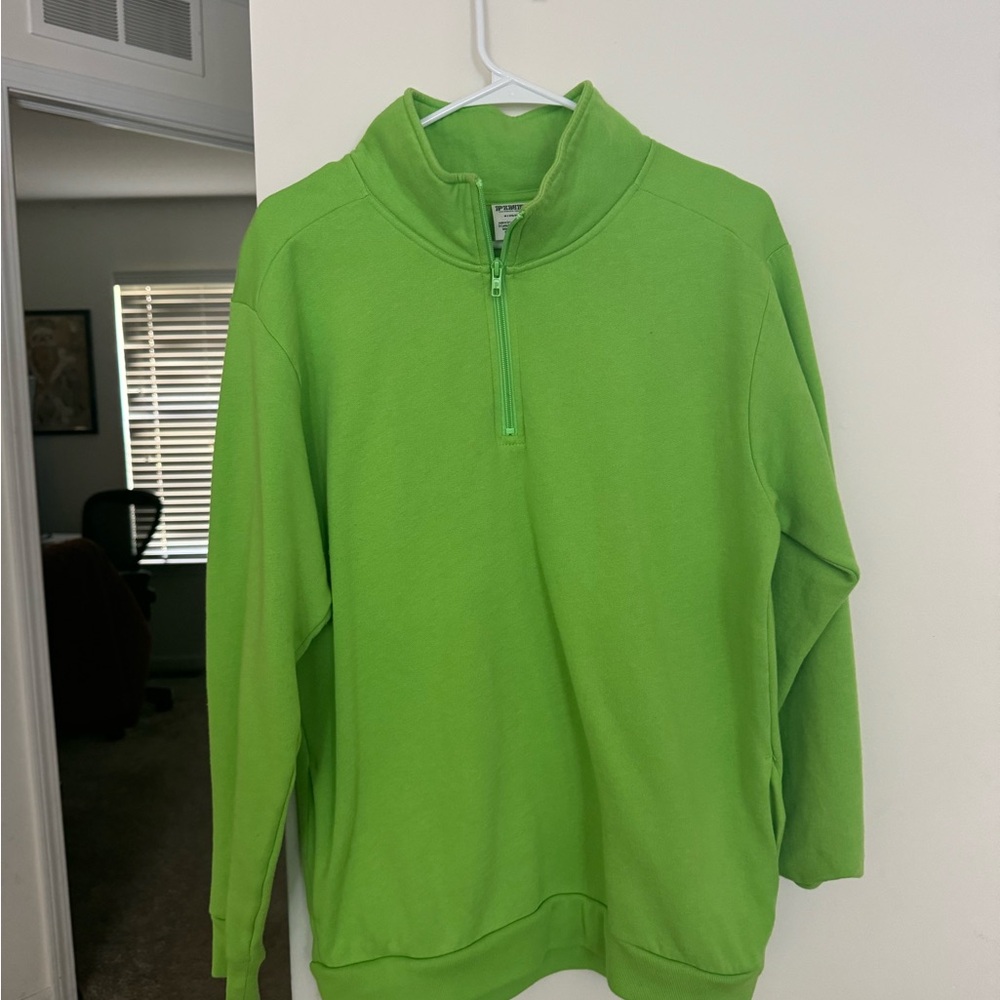 Victoria Secrets PiNK like green collard pull over size M